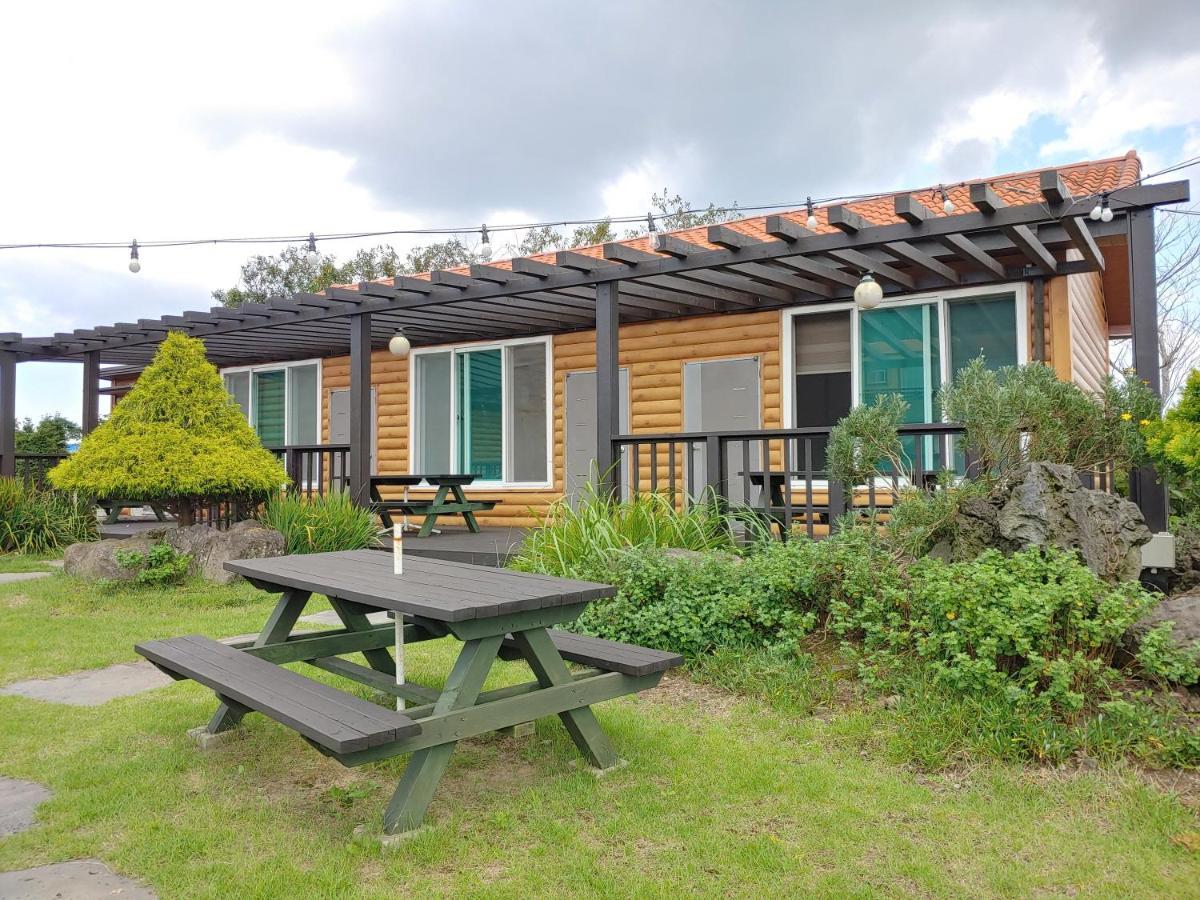 Jeju Oreum Pension ภายนอก รูปภาพ